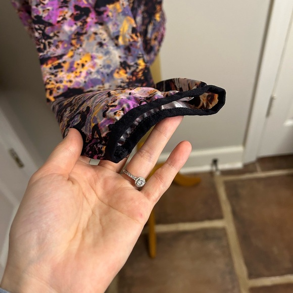 Fabletics Multicolor Abstract Jacket - Picture 8 of 16